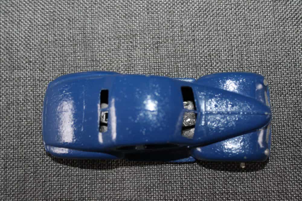 studebaker-pre-war-dark-blue-dinky-toys-39f-top