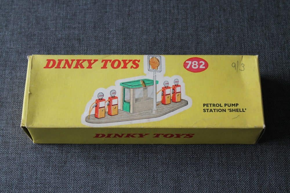 shell-petrol-pump-station-dinky-toys-782