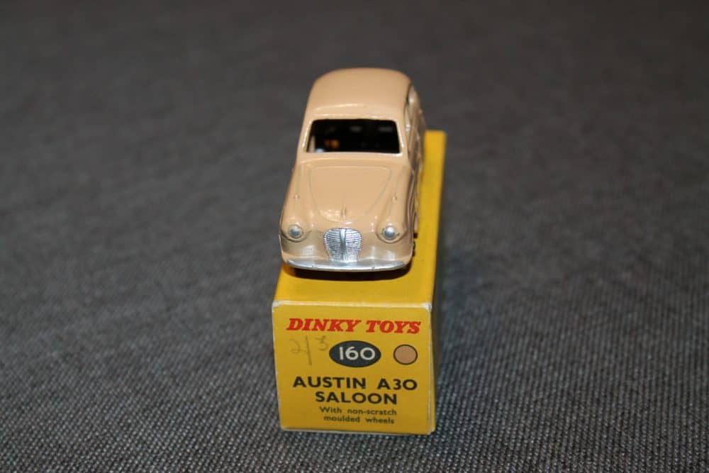 austin-a30-tan-crinkle-wheels-dinky-toys-160-front