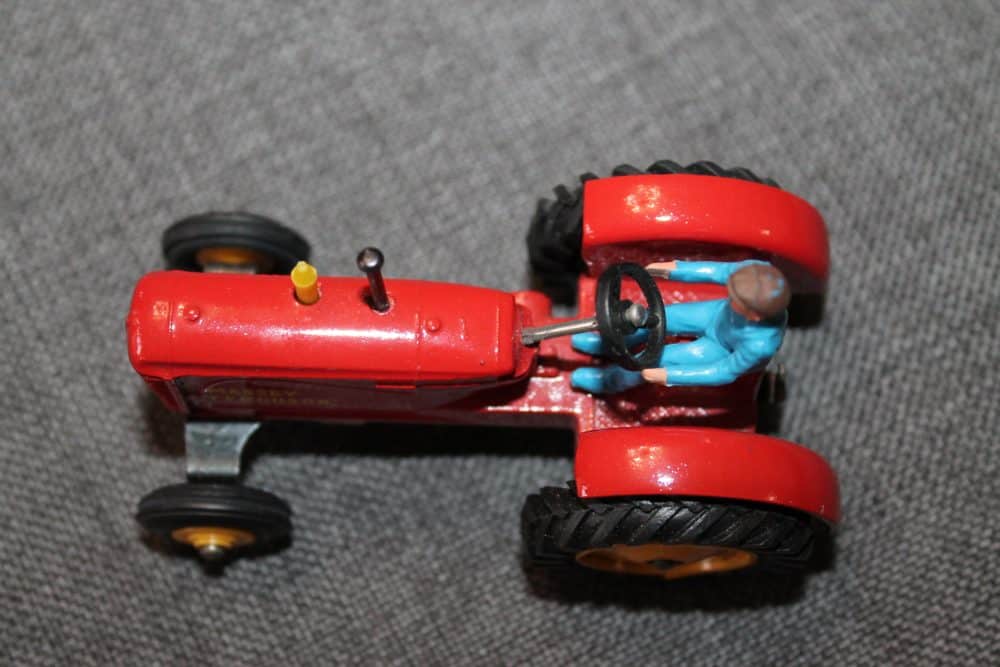 massey-ferguson-tractor-late-issue-dinky-toys-300-top