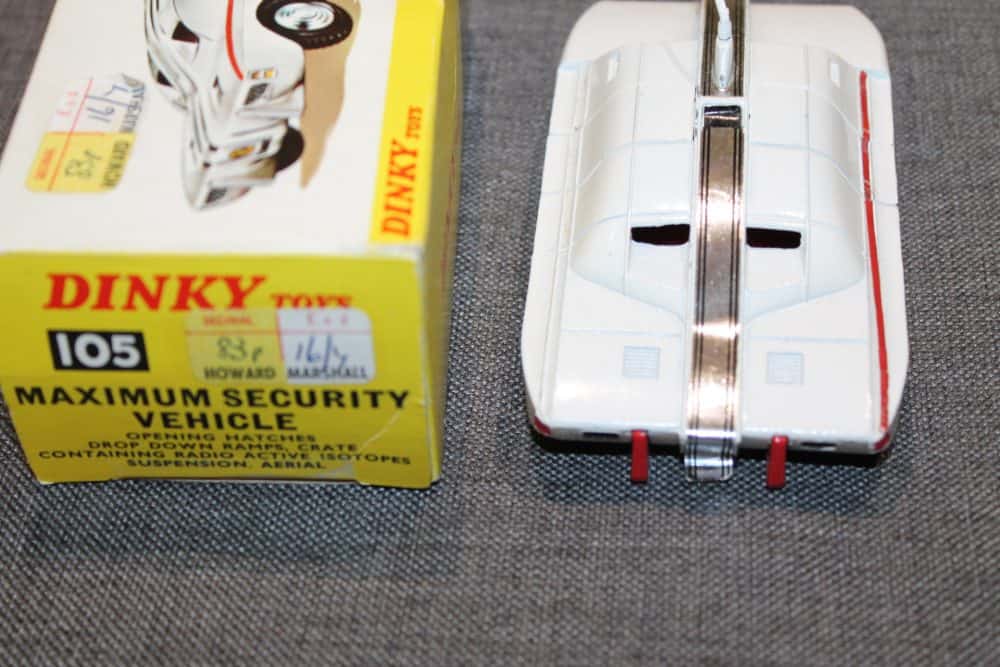 maximum-security-vehicle-white-dinky-toys-105-front