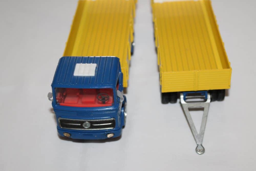 merc3edes-benx-truck-and-trailer-scarce-colour-dark-blue-and-yellow-dinky-toys-917-front