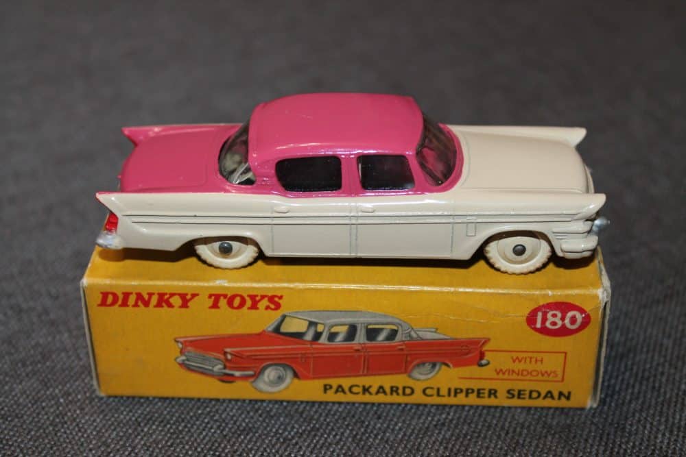 packard-clipper-cerise-and-beige-and-beige-wheels-dinky-toys-180-side