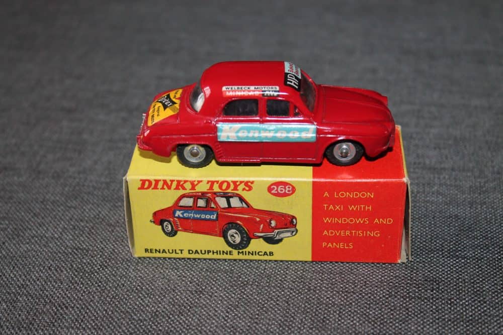 renault-dauphine-mini-cab-red-dinky-toys-268-side