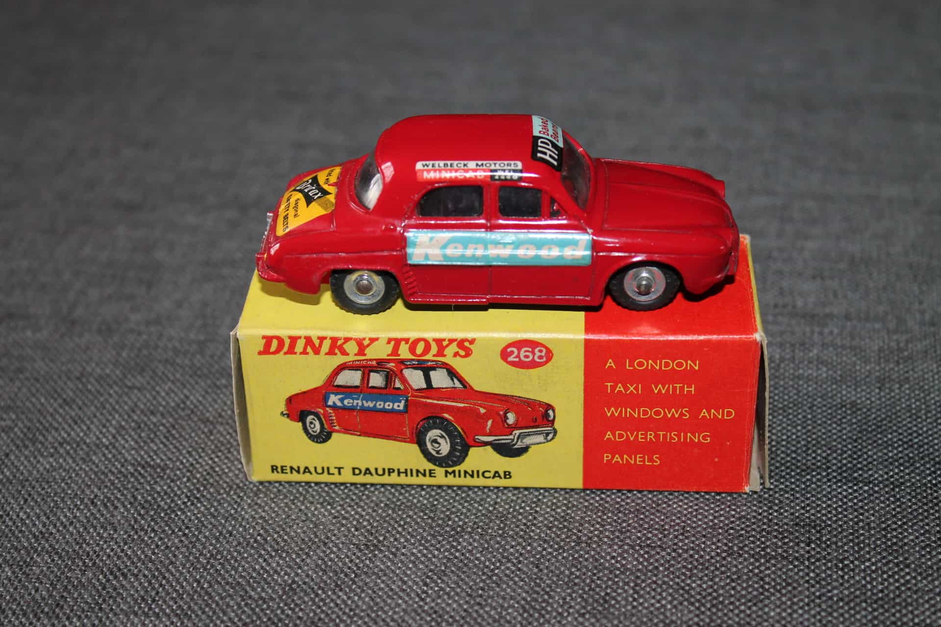 Dinky Toys N°268 Renault Dauphine Taxi Rouge 1/43 - Jamais Joué - Collection