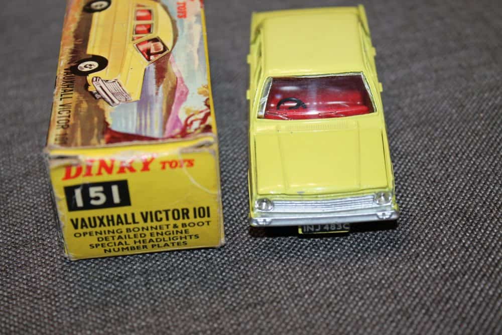 vauxhall-victor-101-lemon-dinky-toys-151-front