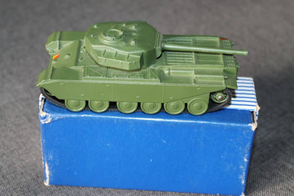 centurion-tank-dinky-toys-651-side