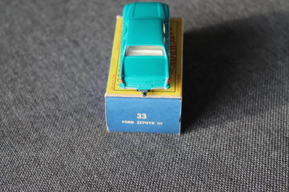 ford-zephyr-sea-green-matchbox-toys-33b-back