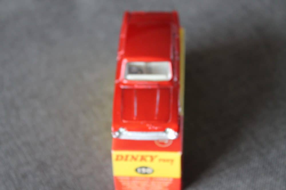 ford-consul-corsair-metallic-red-dinky-toys-130-FRONT