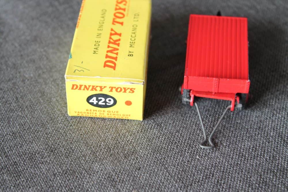 trailer-red-dinky-toys-429-front