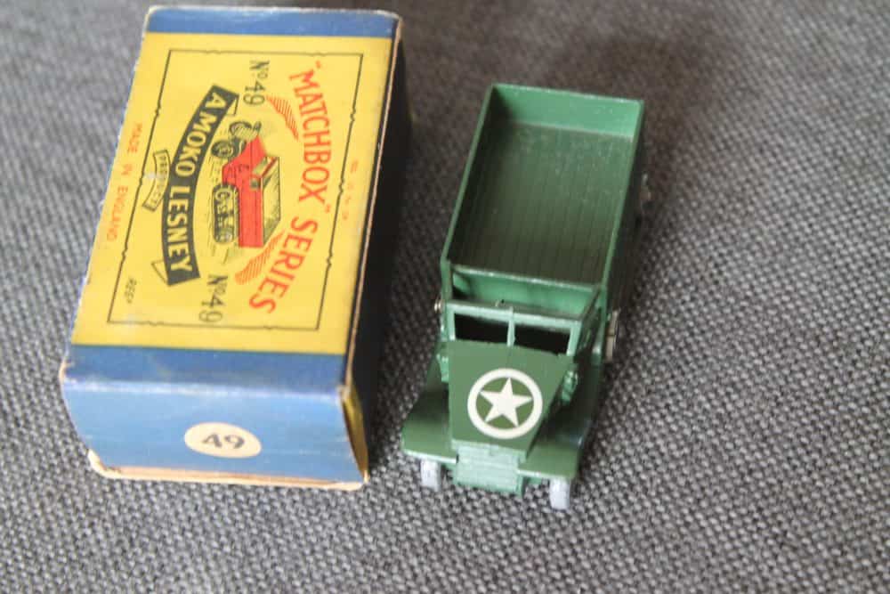 army-personnel-carrier-matchbox-toys-75series-49a-front