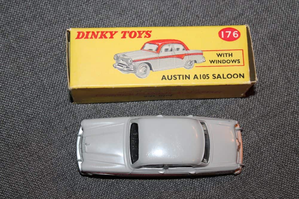 austin-a105-grey-red-stripe-spun-wheels-dinky-toys-176-top