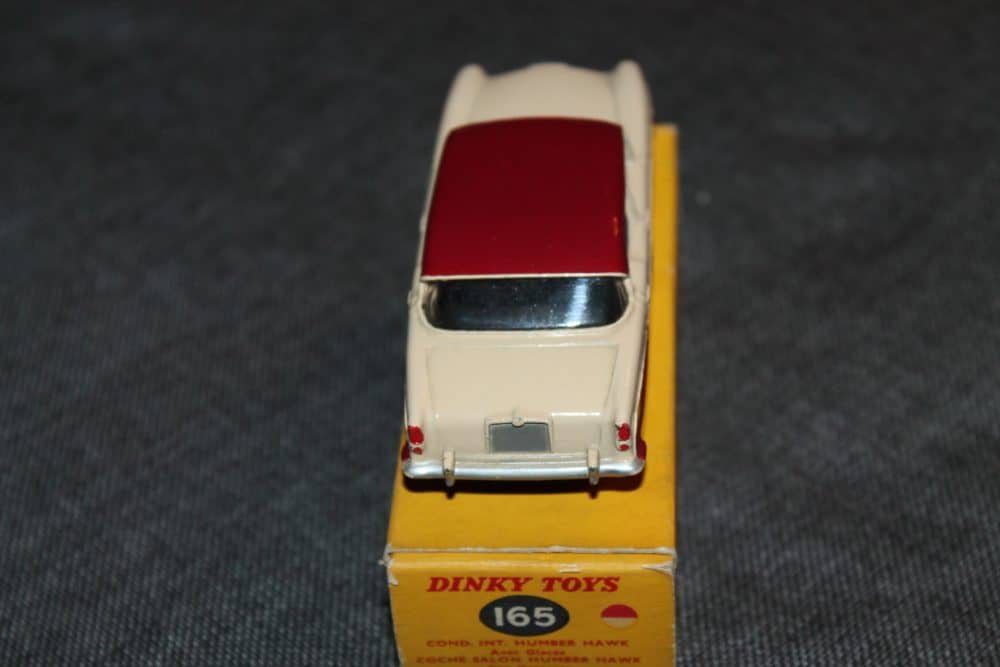 humber-hawk-maroon-and-beige-dinky-toys-156-back