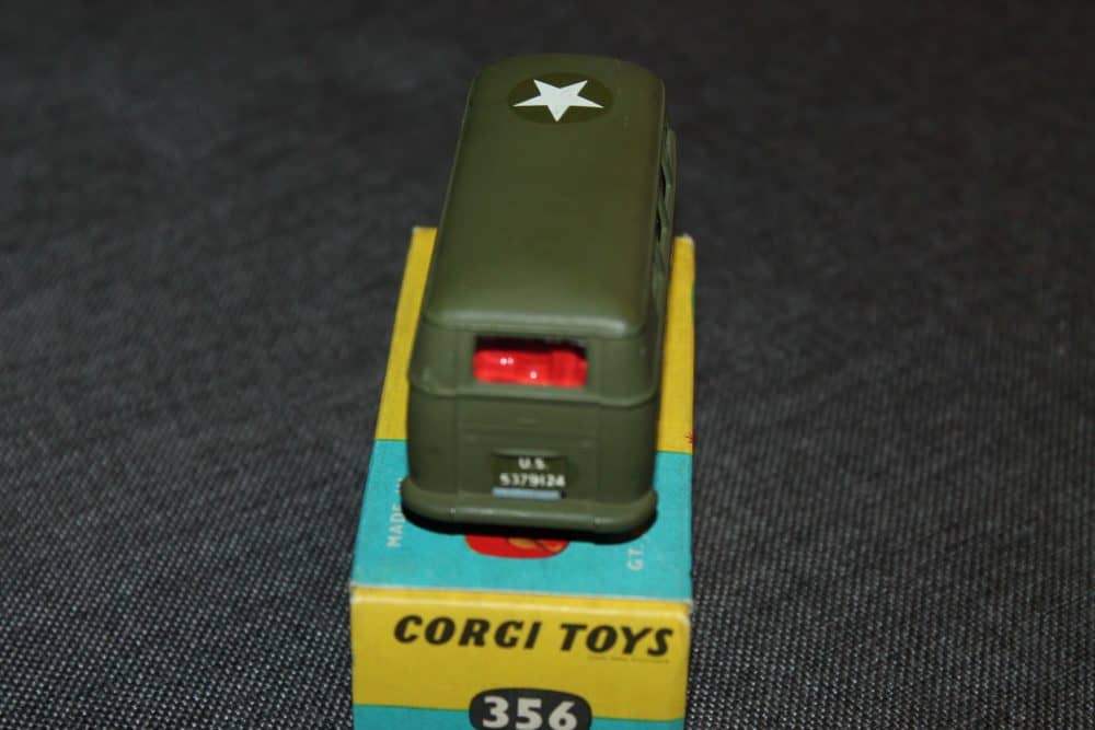 v.w.-us.army-personnel-carrier-corgi-toys-356-back