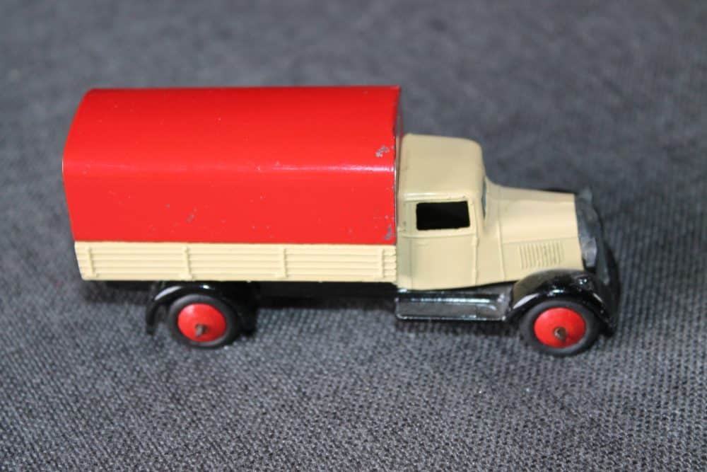 covered-wagon-type4-cream-red-dinky-toys-25b-side