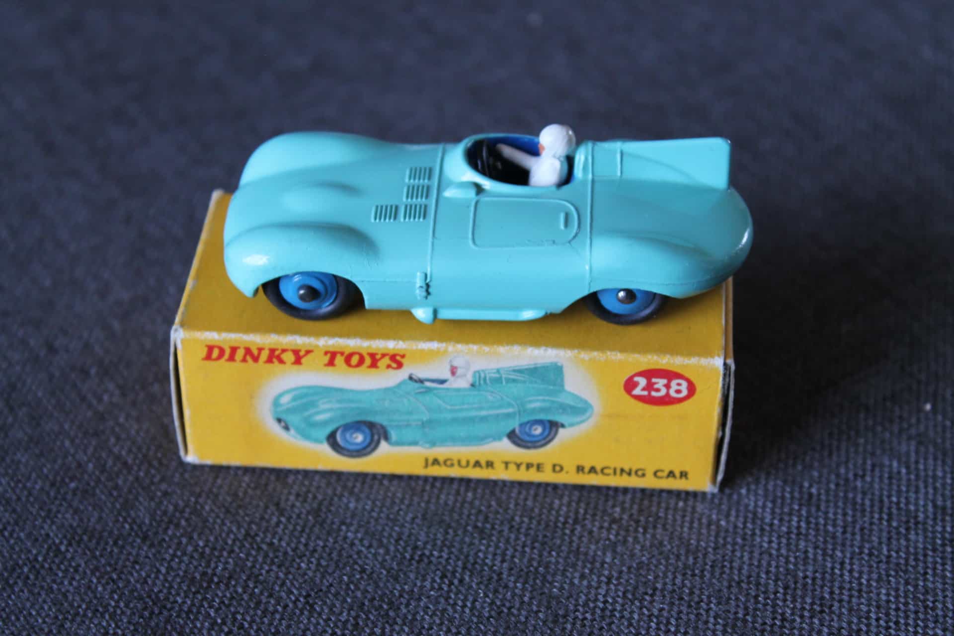 Dinky Toys 238 Jaguar D Type Racing Car Diecast