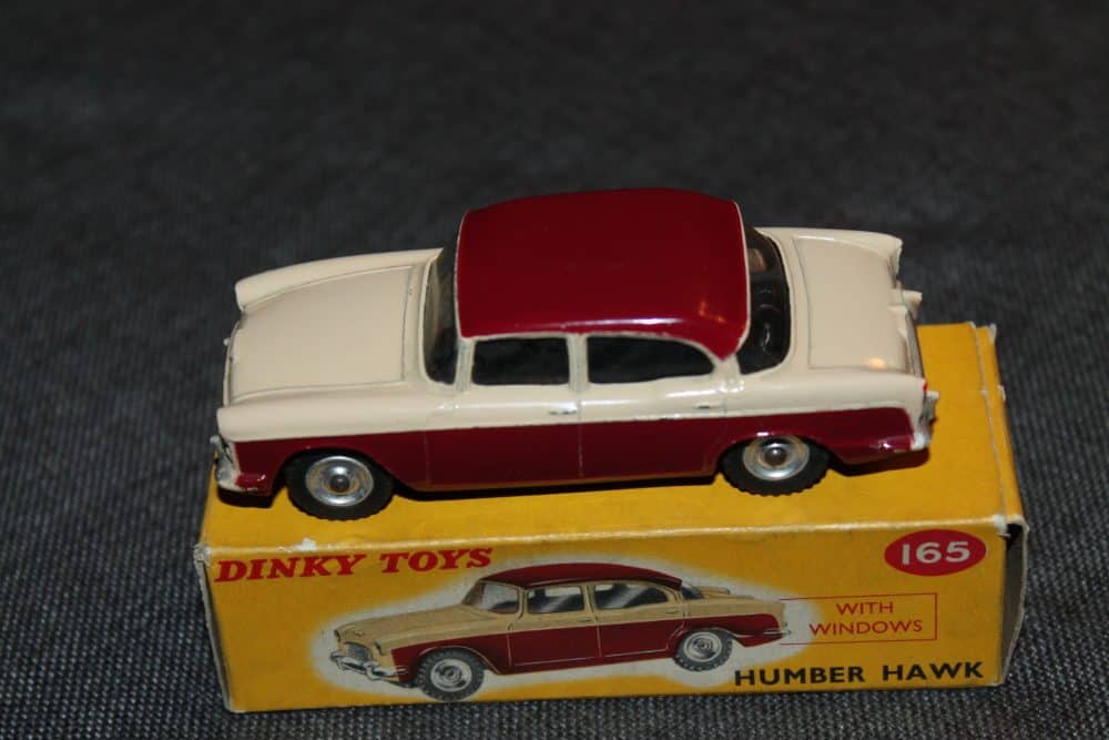 humber-hawk-maroon-and-beige-dinky-toys-156