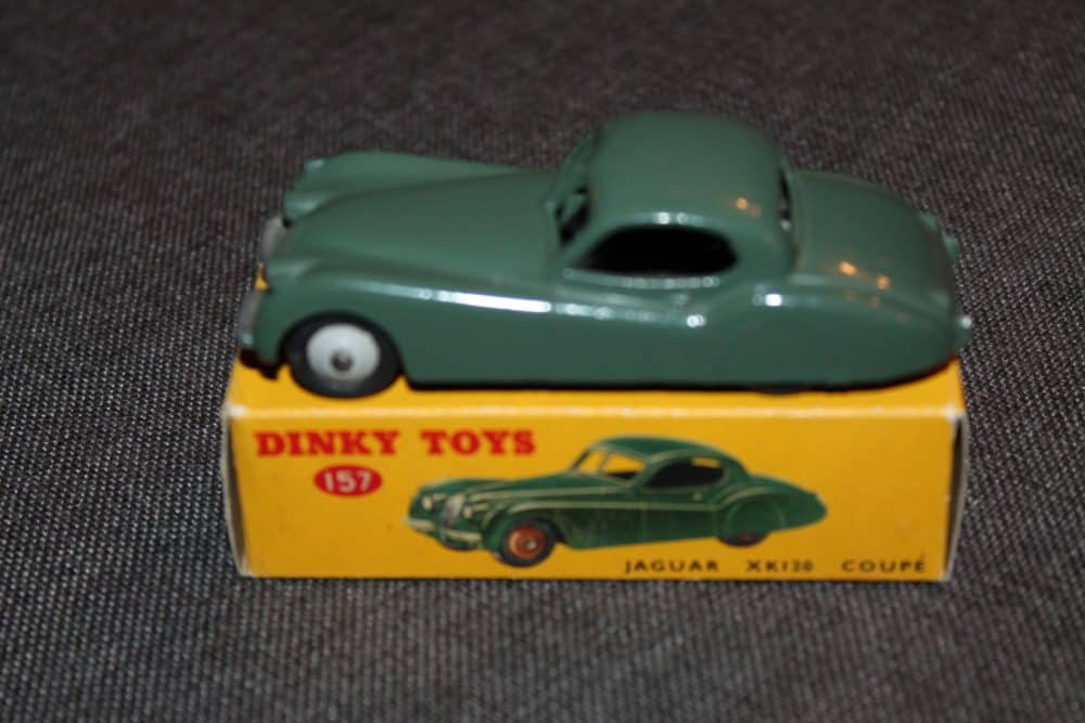 jaguar-xk120-fern-green-grey-wheels-dinky-toys-157