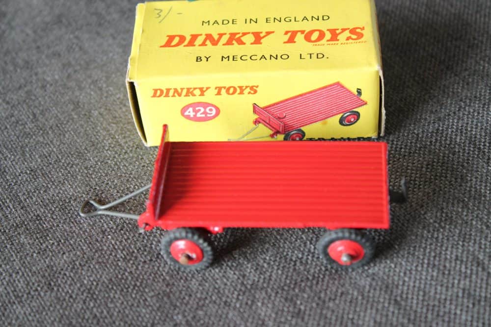 trailer-red-dinky-toys-429