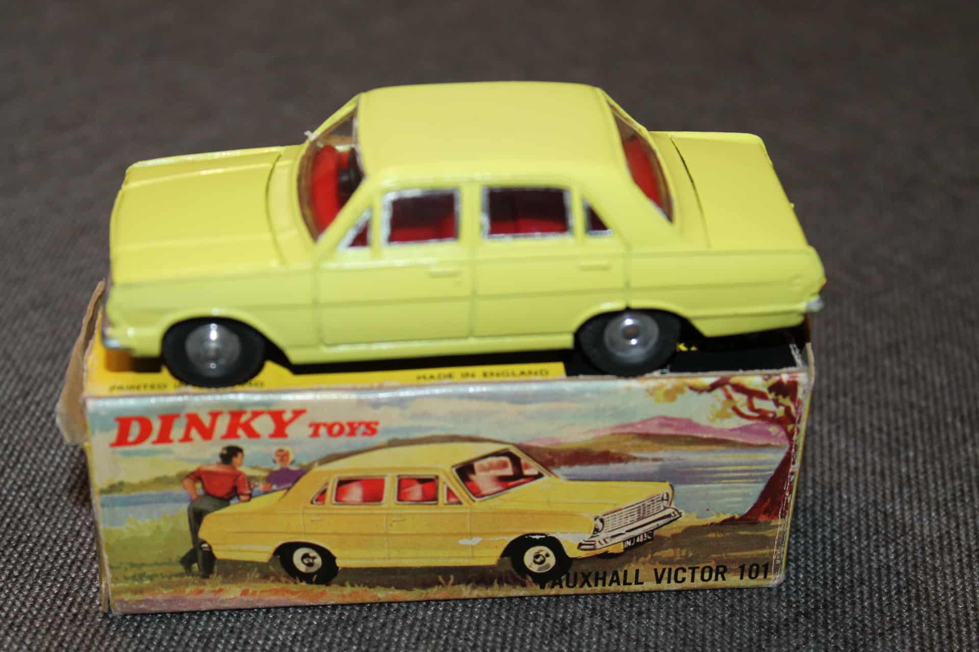 60's DINKY TOYS Vauxhall Victor イギリス製 【公式通販】