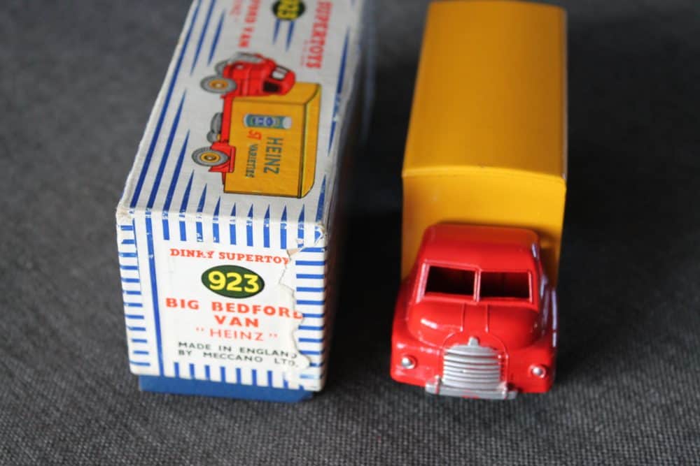 big-bedford-lorry-heinz-baked-beans-dinky-toys-923-front