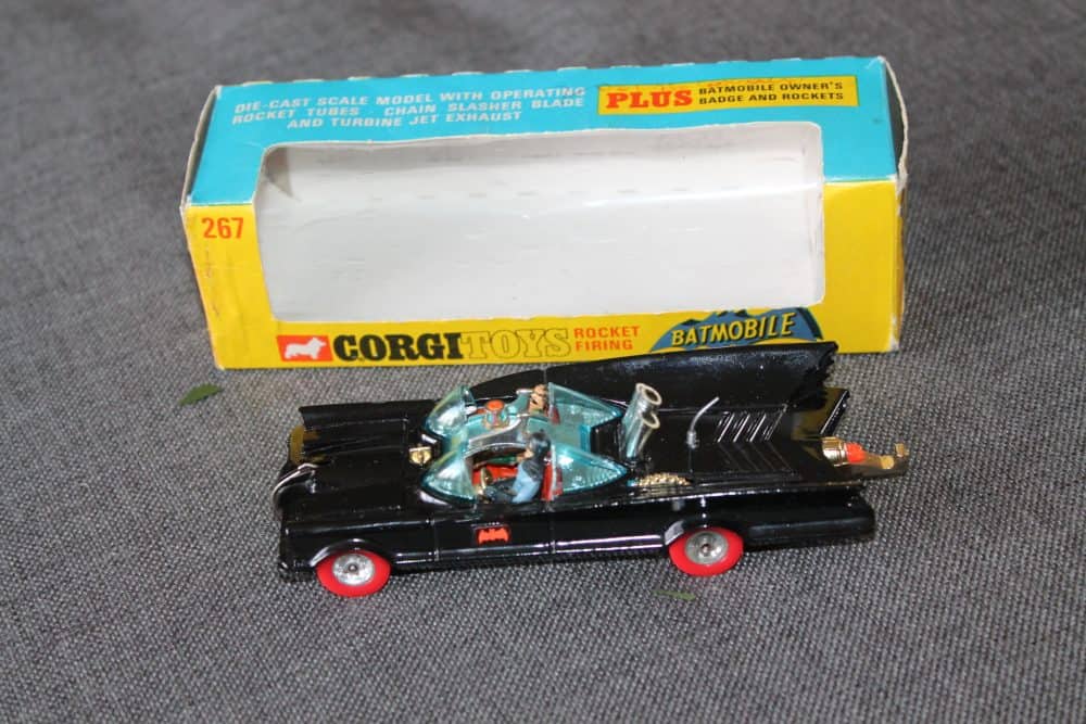 batmobile-red-tyres-slimline-window-box-corgi-toys-267