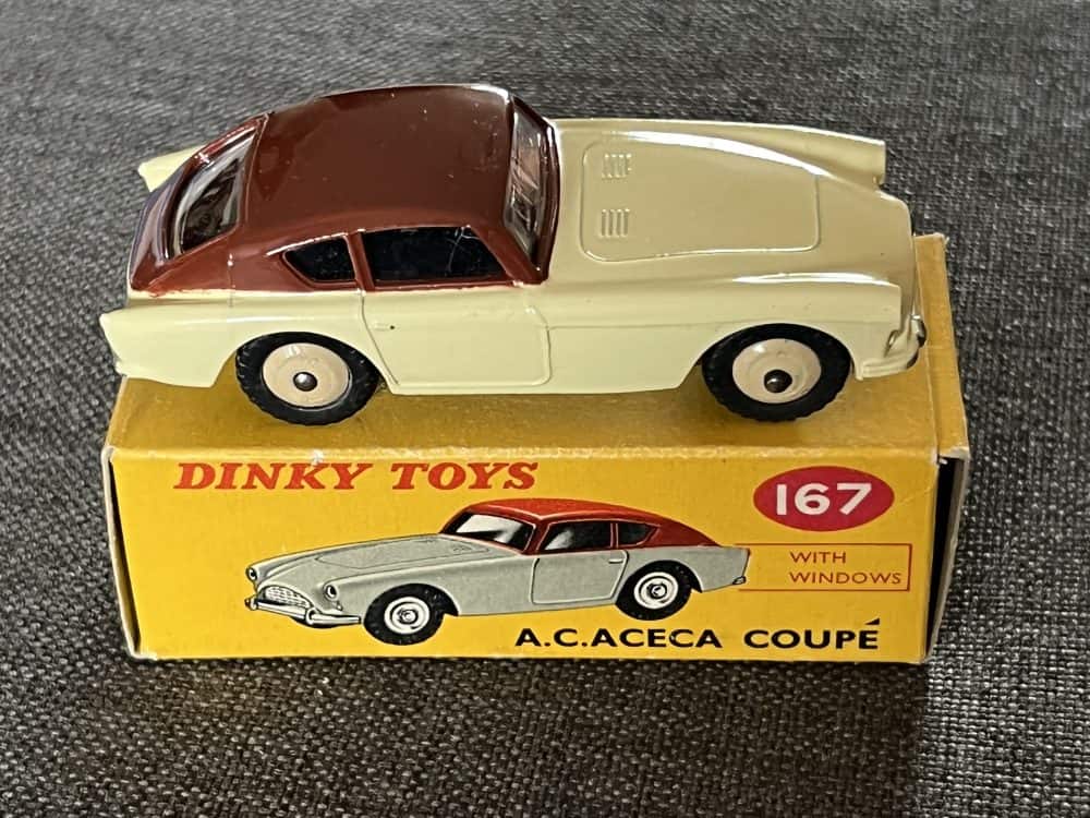 ac-aceca-cream-and-brown-dinky-toys-167-side