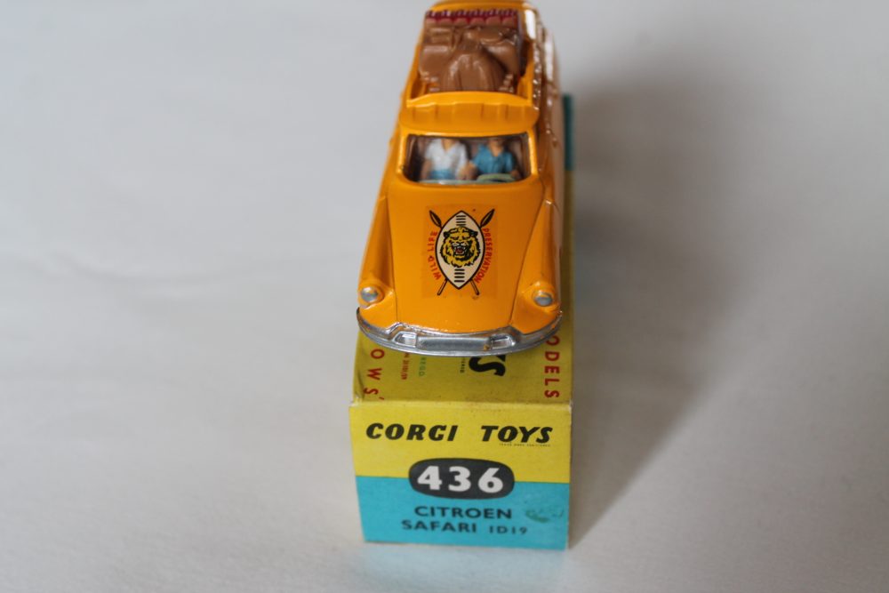 citroen safari corgi toys 436 front