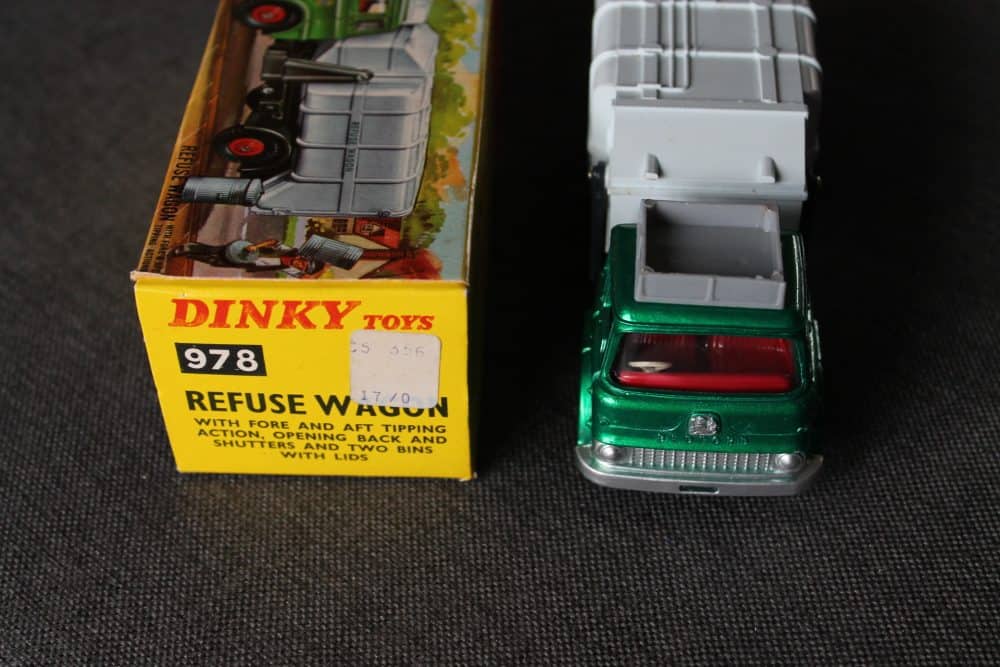 bedford-refuse-wagon-1st-issue-dinky-toys-978-front