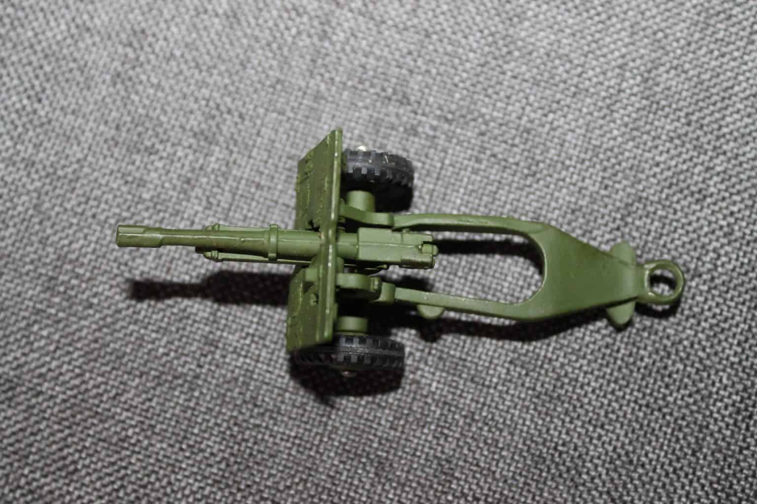 A 6 Pounder Anti-tank Gun from Dinky Toys