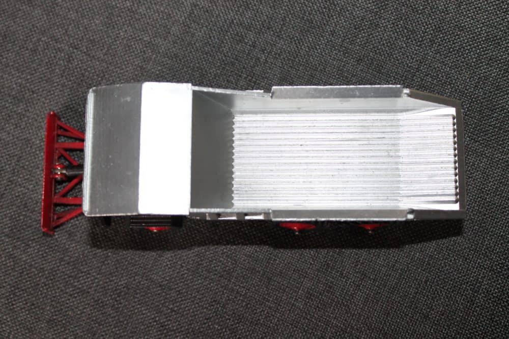 foden-dump-truck-red-cab-graphite-chassis-silver-ribbed-top-back-scarce-dinky-toys-959