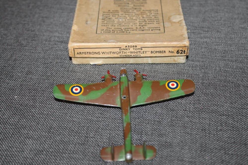armstrong-siddeley-whitworth-bomber-pre-war-dinky-toys--back62t