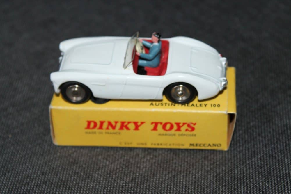 austin-healey-100-french-dinky-toys-546