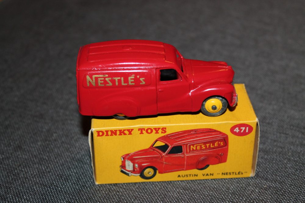austin-nestle-van-red-dinky-toys-471-side