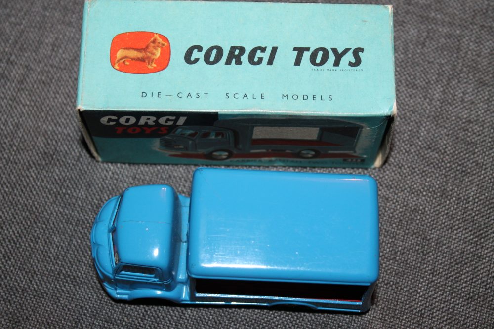 karrier-bantam-2-tonner-corgi-toys-455-top