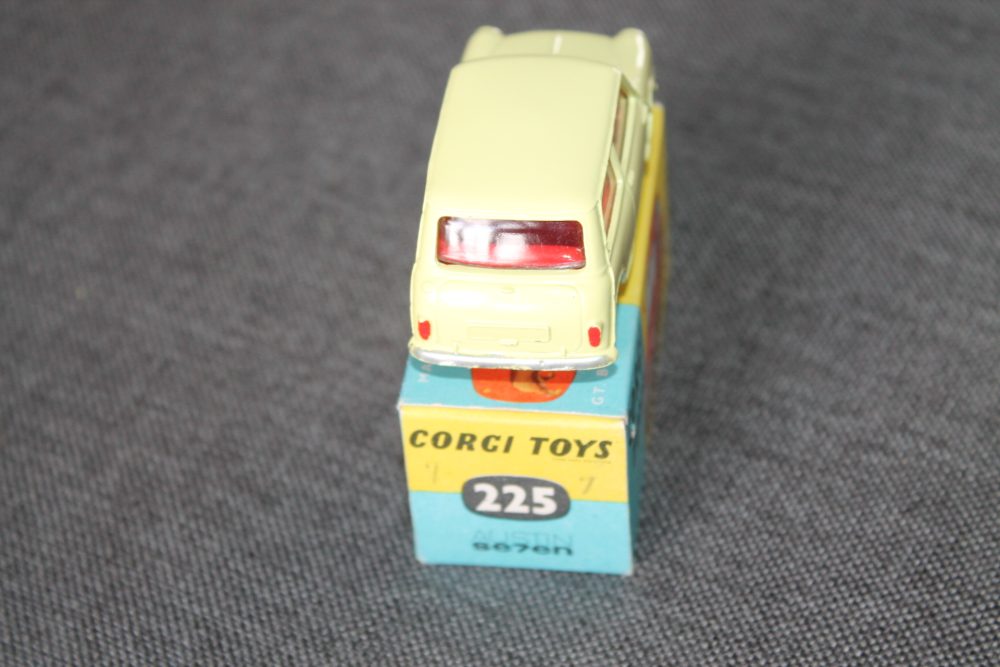 a-backustin-seven-mini-lemon-scarce-corgi-toys-225