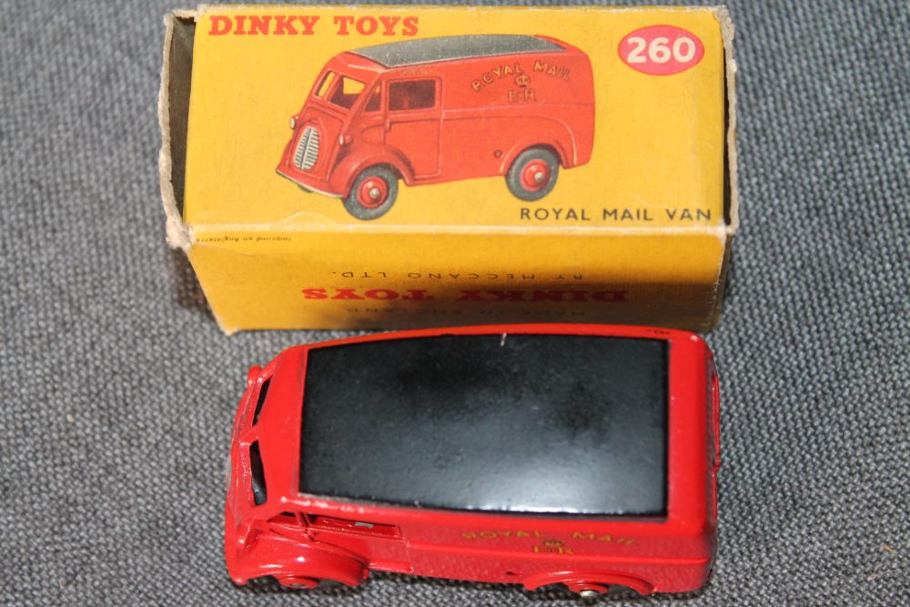 morris-royal-mail-van-red-dinky-toys-260-top