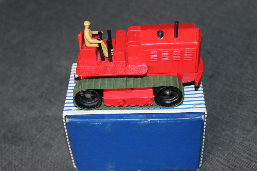 heavy-tractor-red--dinky-toys-963-side