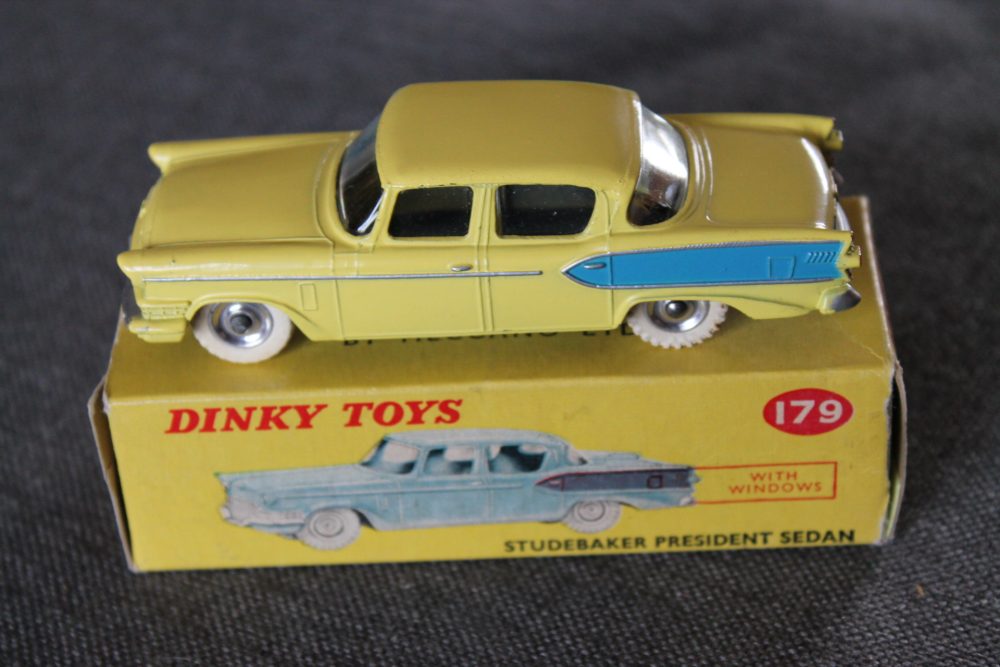 studebaker-president-yellow-spun-wheels-dinky-toys-179