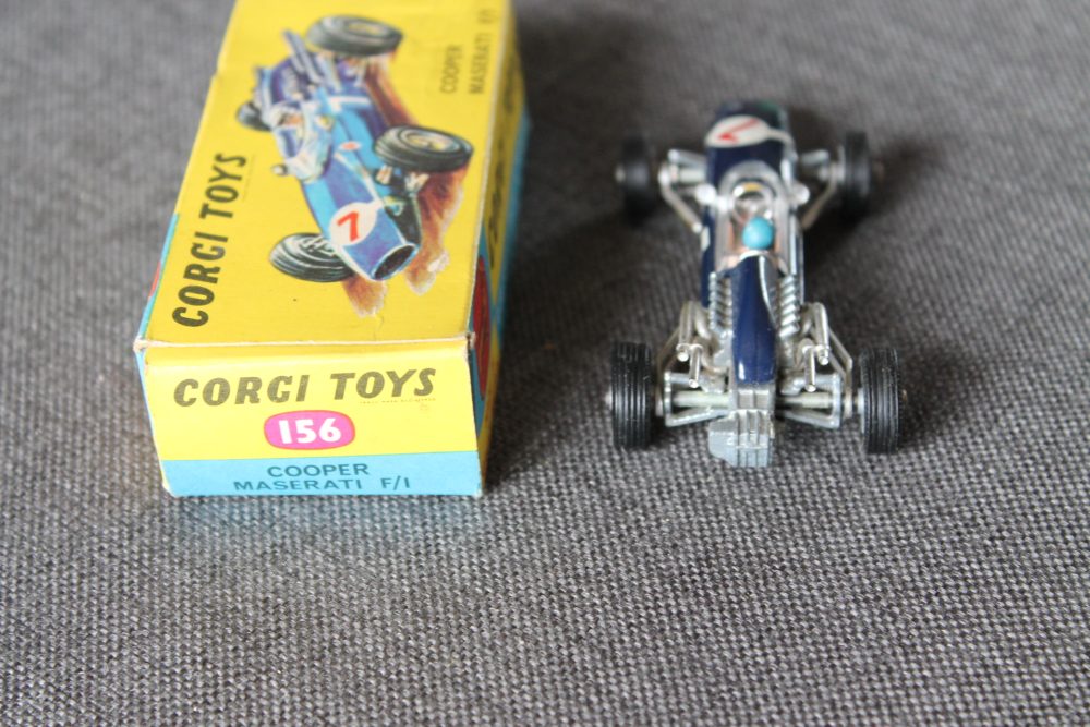cooper-maserati-f1-racing-car-corgi-toys-156-back