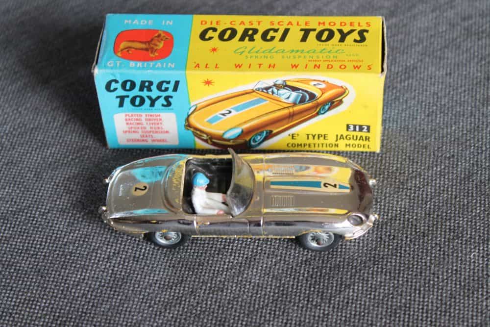 e-type-jaguar-gold-chrome-corgi-toys-312-side