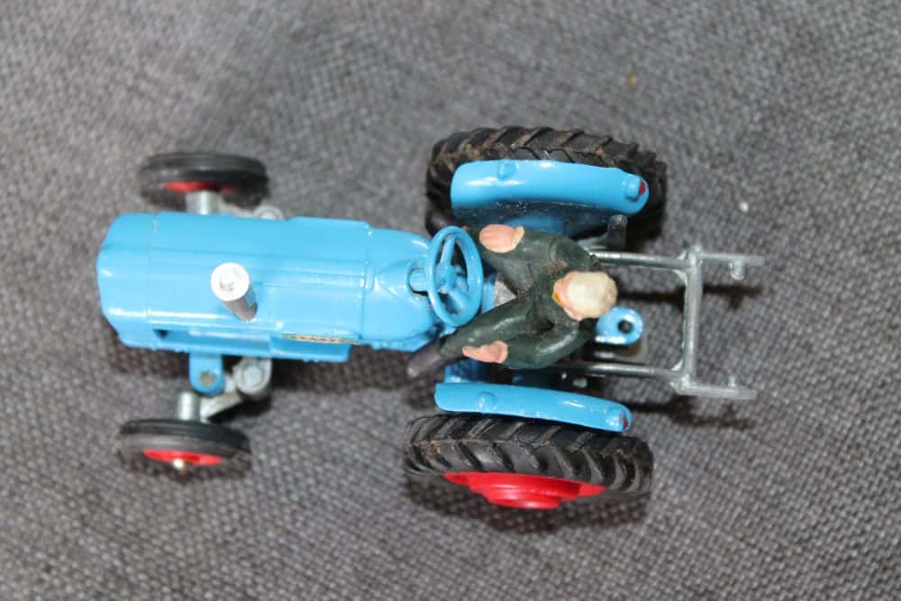 fordson-power-major-tractor-scarce-red-wheels-corgi-toy-tops-60