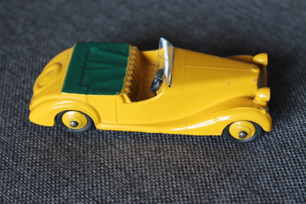 s-sideunbeam-talbot-yellow-and-green-and-yellow-wheels-dinky-toys-038b