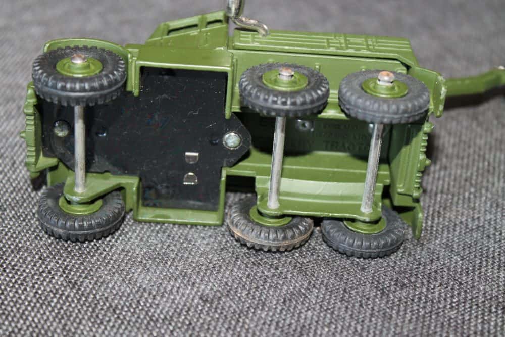 recovery-tractor-dinky-toys-661-base
