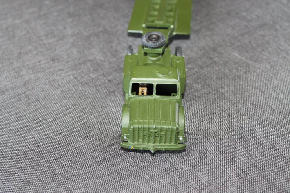 tank-transporter-dinky-toys-660-front