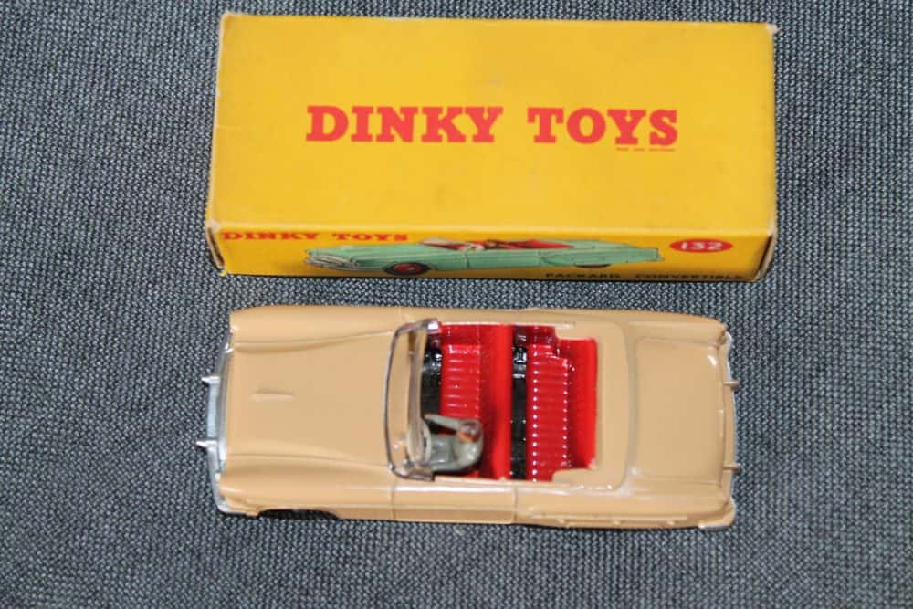 p-topackard-convertible-tan-dinky-toys-132