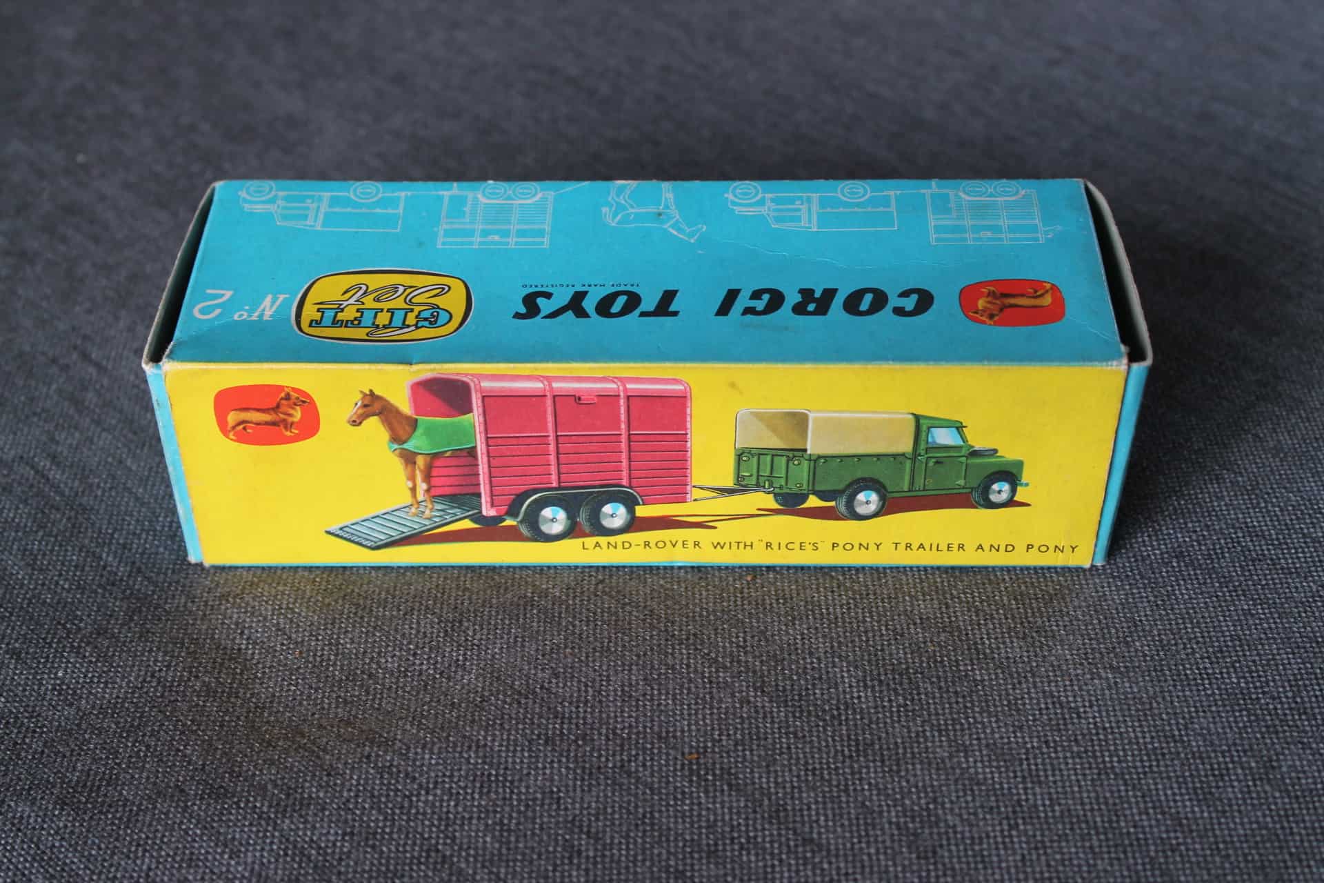 【CORGI TOYS】LAND-ROVER ポニートレーラーボックス付 Corgi Toys Gift Set 2 Land-Rover with Rice's Trailer - QDT