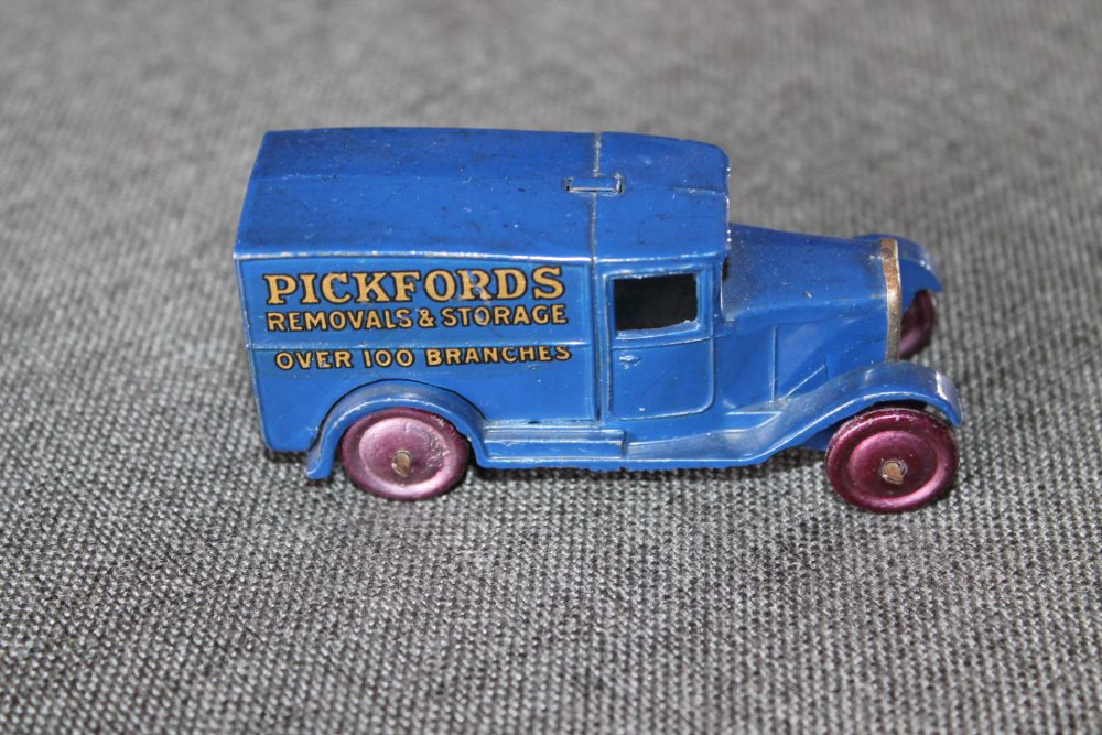 pickfords-delivery-van-pre-war-type1-dinky-toys-028b-side