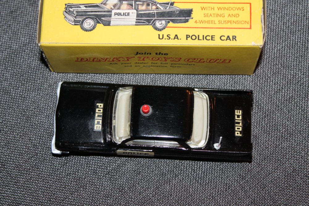 u-topsa-police-car-cadillac-dinky-toys-258
