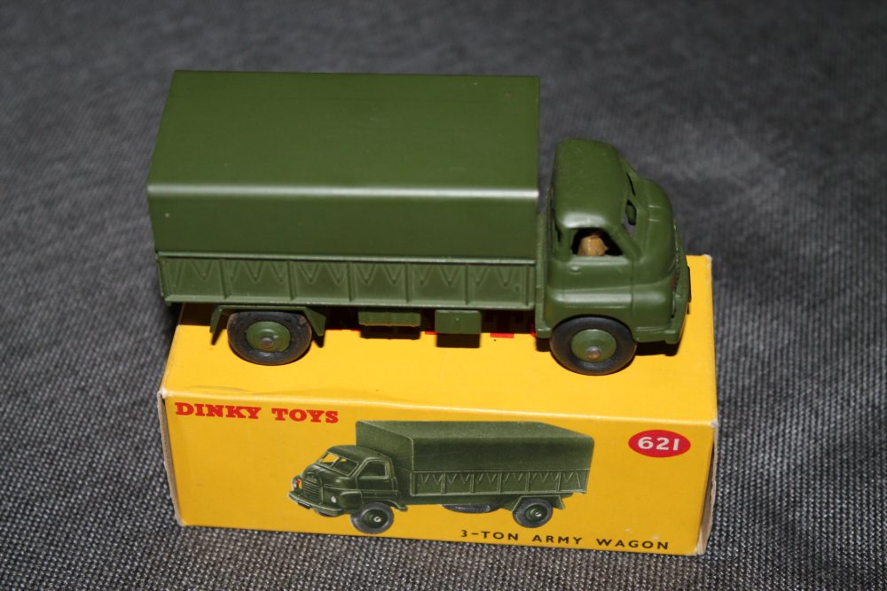 3-ton-army-truck-dinky-toys-621-side